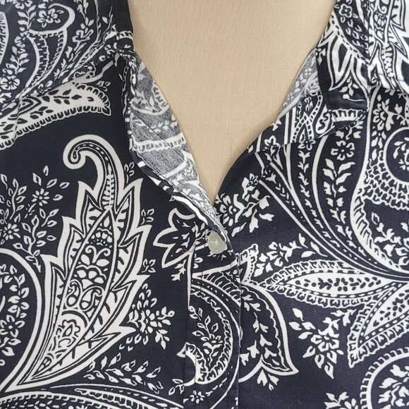 Chaps Women's Size Small Black/White Paisley Top - Picture 3 of 5